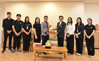 กองบริหารการวิจัยฯ มก. กพส. เข้าสวัสดีปีใหม่ปฐมคณบดีคณะอุตสาหกรรมบริการ