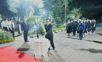 คณะอุตสาหกรรมบริการ ร่วมพิธีวางแจกันดอกไม้ เนื่องในวาระครบรอบ 83 ปี แห่งการสถาปนามหาวิทยาลัยเกษตรศาสตร์