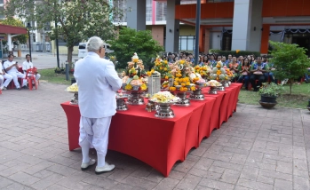 คณะอุตสาหกรรมบริการประกอบพิธีพราหมณ์บวงสรวง เสริมความเจริญก้าวหน้าอย่างเป็นสิริมงคล