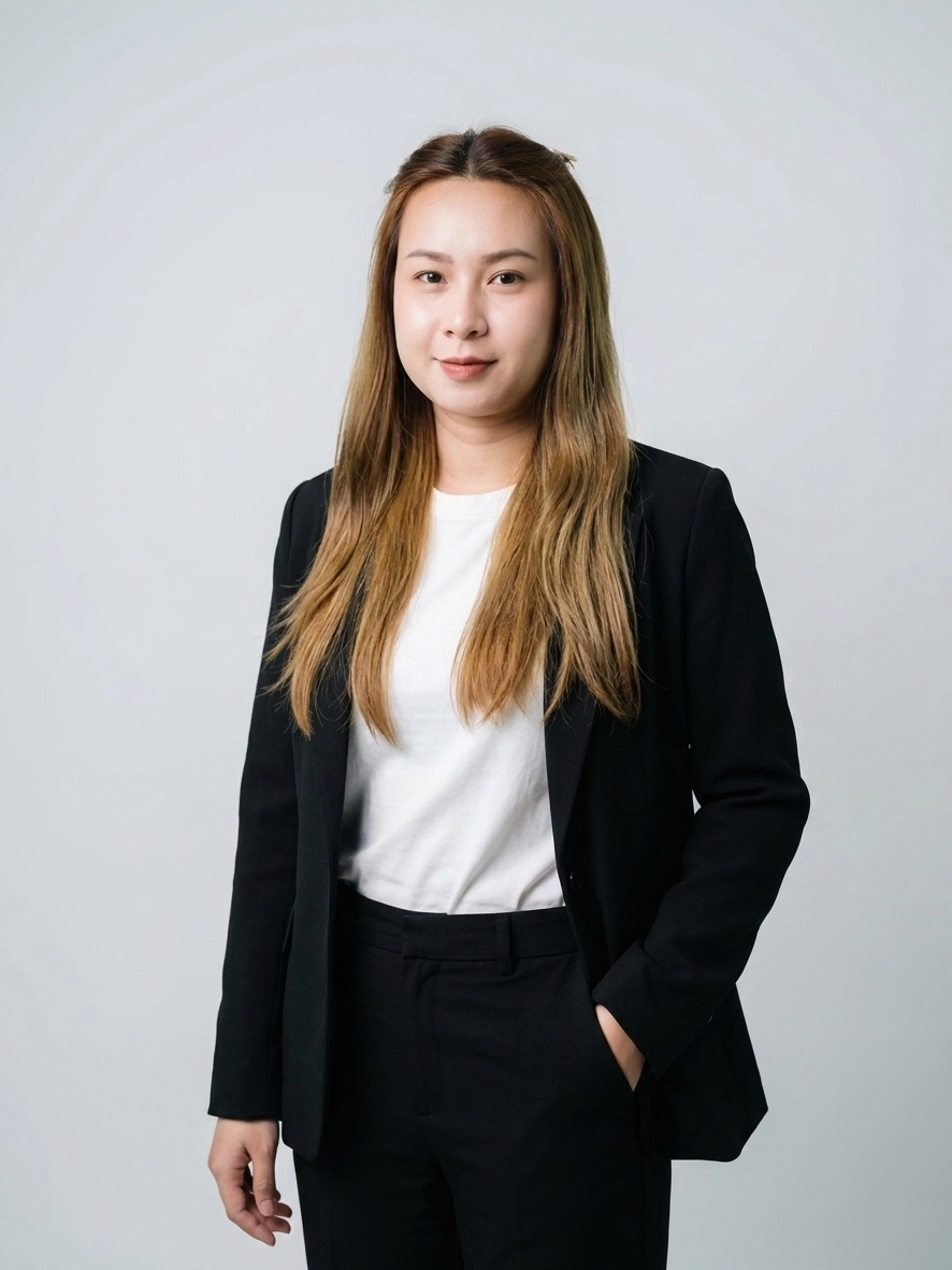 นางสาวนราวดี หงษ์ยนต์