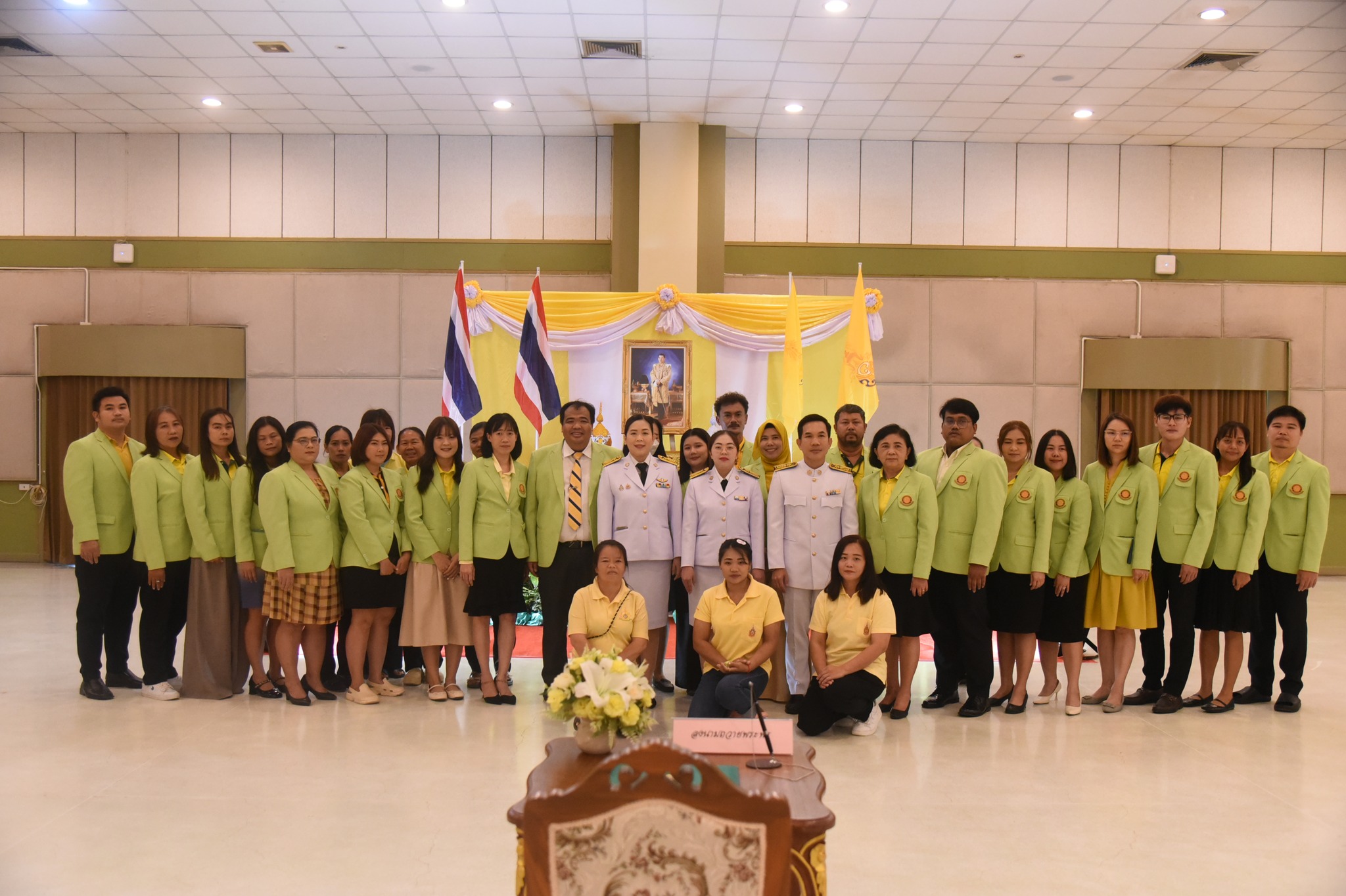 เข้าร่วมพิธีลงนามถวายสัตย์ปฏิญาณ พิธีถวายพระพรชัยมงคล และกล่าวคำถวายสัตย์ปฏิญาณ เนื่องในโอกาสวันเฉลิมพระชนมพรรษา พระบาทสมเด็จพระปรเมนทรรามาธิบดีศรีสินทรมหาวชิราลงกรณพระวชิรเกล้าเจ้าอยู่หัว