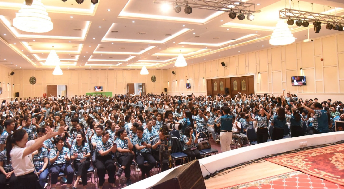 คณะผู้บริหาร คณาจารย์ และบุคลากร คณะอุตสาหกรรมบริการ เข้าร่วม “พิธีบายศรีสู่ขวัญ” นิสิตชั้นปีที่ 1 ประจำปีการศึกษา 2569