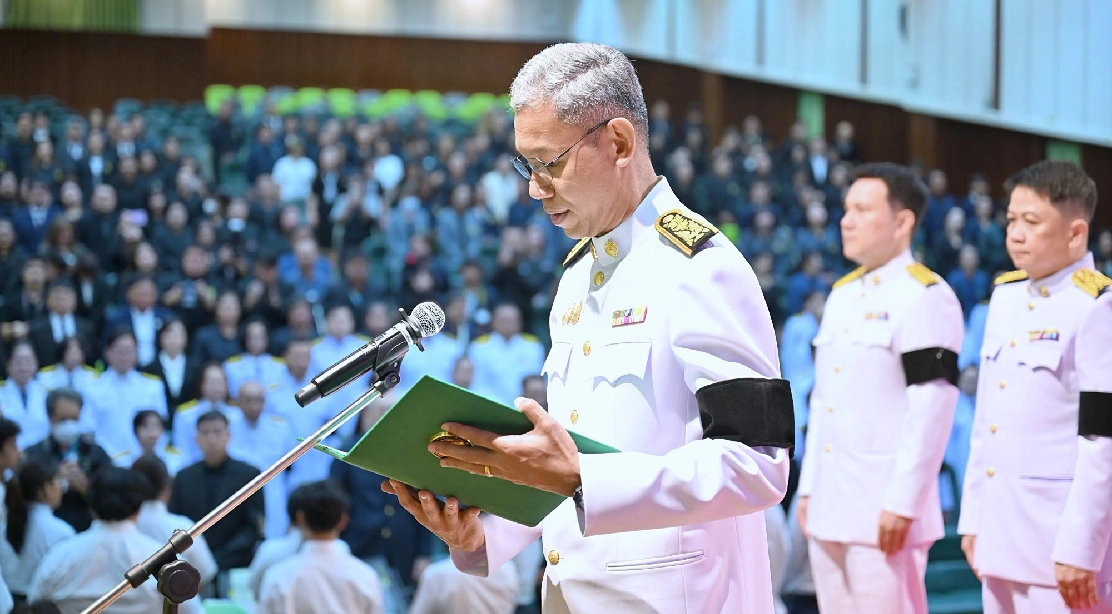ผู้ช่วยศาสตราจารย์ นายสัตวแพทย์ ดร.คงศักดิ์ เที่ยงธรรม กล่าวสำนึกในพระมหากรุณาธิคุณ ในพิธีรับพระบรมราชโองการโปรดเกล้าฯ แต่งตั้งอธิการบดี ลำดับที่ 16