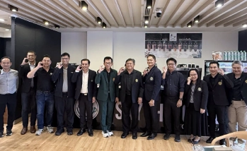 คณบดีคณะอุตสาหกรรมบริการ ร่วมถ่ายภาพกับ คณะผู้บริหารวิทยาเขตกำแพงแสน ในการประชุมคณะกรรมการประจำวิทยาเขตกำแพงแสน ครั้งที่ 10/2569