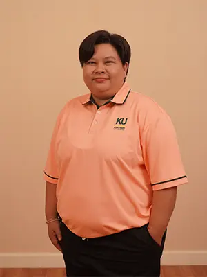 นางสาวธัญนาฏ เลี้ยงพันธุ์